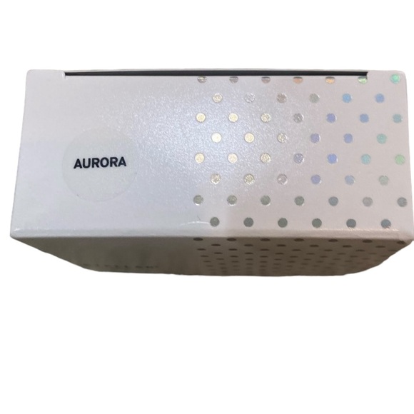 NWT Stellar Beauty finishing powder Aurora shade made in Canada - Picture 6 of 7